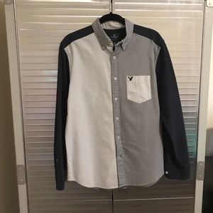 American Eagle blue blocked button down shirt